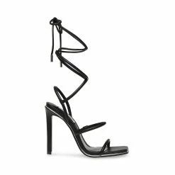 SteveMadden Women's Shoes UNFOLD BLACK