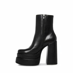 SteveMadden COBRA BLACK LEATHER
