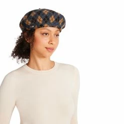 STEVEMADDEN ARGYLE KNIT BERET W. LOGO PLATE BLACK Accessories