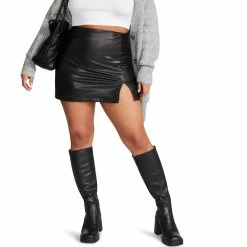 STEVEMADDEN Women's Shoes FANATIK BLACK LEATHER