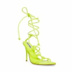 STEVEMADDEN BUFFY YELLOW NEON Women's Shoes