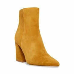 STEVEMADDEN Women's Shoes MATILDA MUSTARD SUEDE