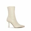 STEVEMADDEN VAKAY OFF/WHITE