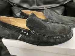 Recurate VYRALL BLACK SUEDE - SM REBOOTED