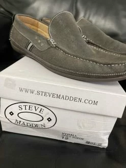 Recurate Resale VYRALL GREY SUEDE - SM REBOOTED