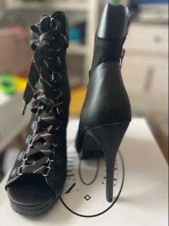 Recurate Resale FEARLESS BLACK - SM REBOOTED