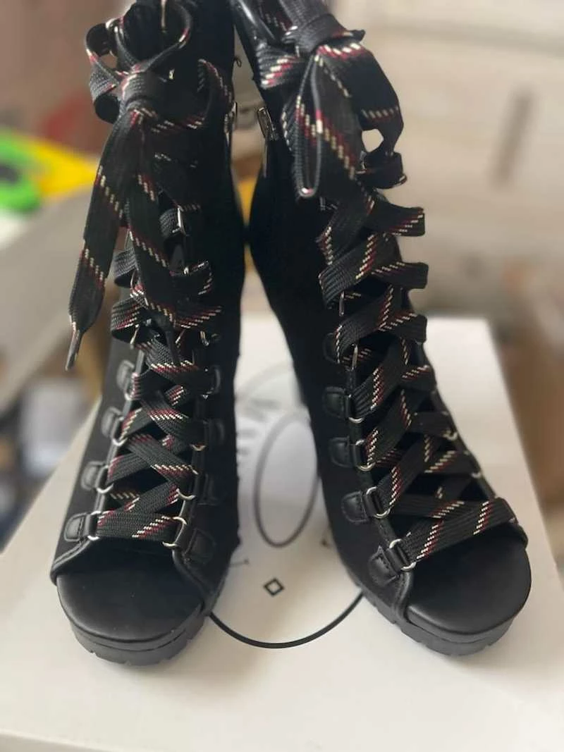 Recurate Resale FEARLESS BLACK - SM REBOOTED