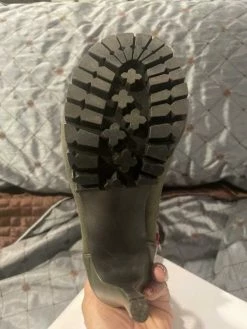 Recurate Resale FEARLESS OLIVE - SM REBOOTED