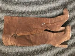 Recurate Resale NOVELA OVER THE KNEE BOOTS - SM REBOOTED