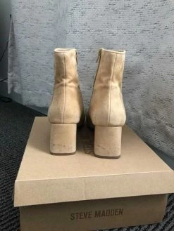 Recurate DAVIST CAMEL SUEDE BOOTIE - SM REBOOTED Resale