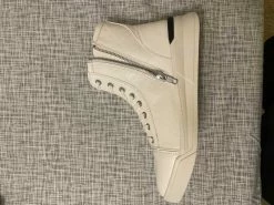 Recurate Resale QUILTS2 WHITE - SM REBOOTED