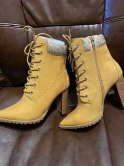 Recurate KARMEN TAN - SM REBOOTED