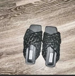 Recurate MARINA BLACK - SM REBOOTED Resale