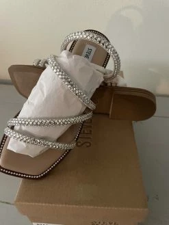 Recurate Resale STARIE RHINESTONES - SM REBOOTED