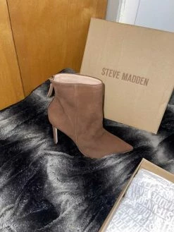 Recurate Resale VANGLE BROWN NUBUCK - SM REBOOTED