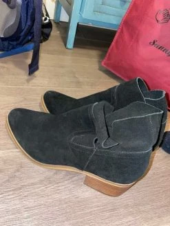 Recurate LEO BLACK SUEDE - SM REBOOTED Resale