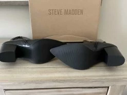 Recurate JANETTA BLACK LEATHER - SM REBOOTED