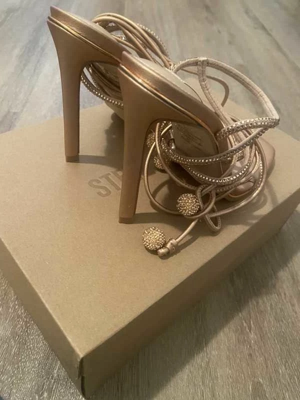 Recurate Resale UNVEIL ROSE GOLD - SM REBOOTED