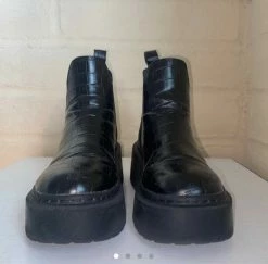 Recurate SHADOW BLACK CROCODILE - SM REBOOTED Resale