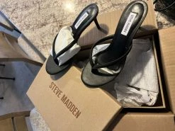 Recurate Resale ADDYSON BLACK LEATHER - SM REBOOTED