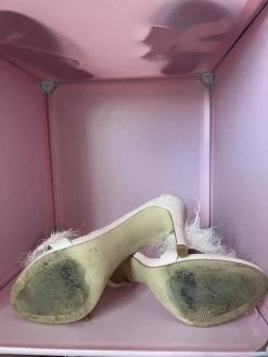 Recurate SM FLUFFY STRAPPY HEEL- SM REBOOTED Resale