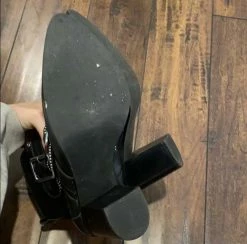 Recurate Resale HATTIE IN BLACK LEATHER -SM REBOOTED