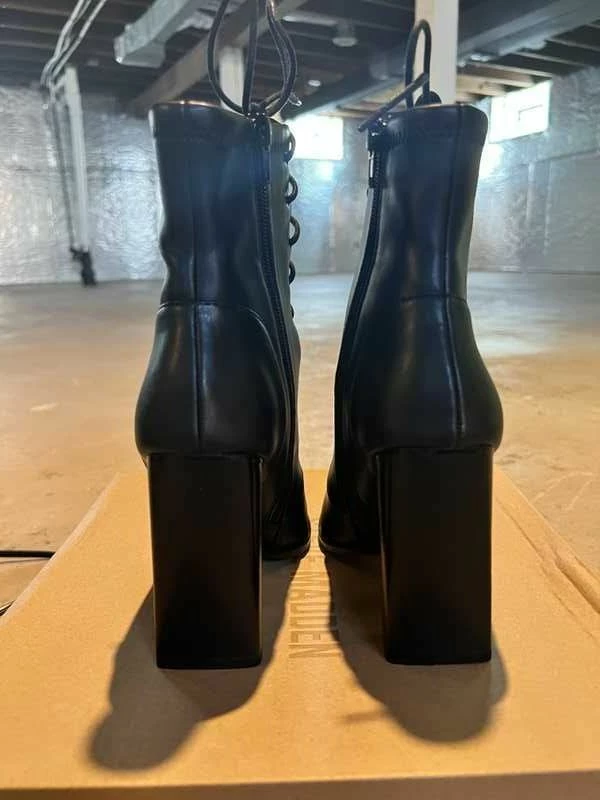 Recurate FRANNY BLACK - SM REBOOTED Resale