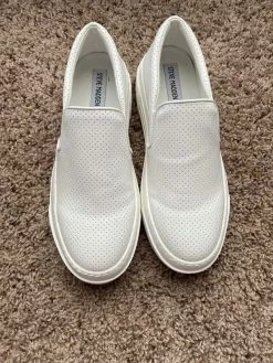 Recurate SHUFFLE WHITE - SM REBOOTED