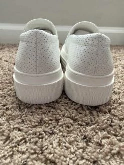 Recurate SHUFFLE WHITE - SM REBOOTED