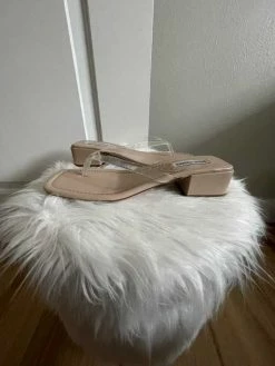 Recurate Resale CLAUDETTE CLEAR - SM REBOOTED