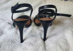 Recurate RENO BLACK - SM REBOOTED