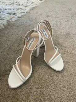 Recurate Resale JENNIFER WHITE LEATHER - SM REBOOTED