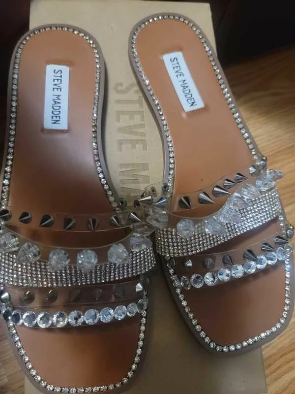 Recurate LEANDRA CLEAR - SM REBOOTED Resale