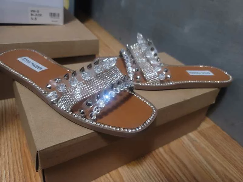 Recurate LEANDRA CLEAR - SM REBOOTED Resale