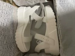 Recurate PASTRY WHITE - SM REBOOTED Resale