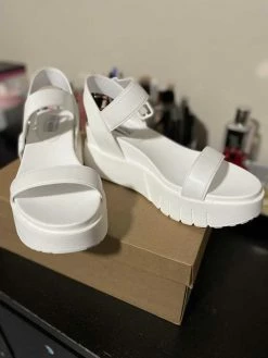 Recurate PASTRY WHITE - SM REBOOTED Resale