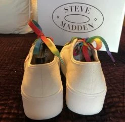 Recurate Resale FINK CANVAS PLATFORM TENNIS SHOE - SM REBOOTED