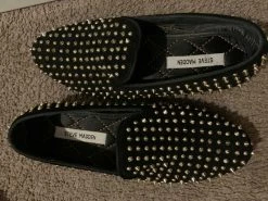Recurate STUDDED LOAFERS IN BLACK - SM REBOOTED