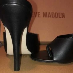 Recurate KARINA BLACK LEATHER - SM REBOOTED Resale