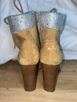 Recurate TRAIN-R TAN MULTI - SM REBOOTED Resale