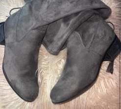 Recurate Resale PRISSLEY GREY FABRIC - SM REBOOTED