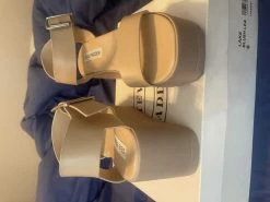 Recurate Resale LAKE BLUSH LEATHER - SM REBOOTED