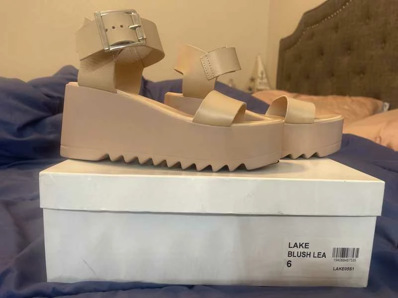 Recurate Resale LAKE BLUSH LEATHER - SM REBOOTED