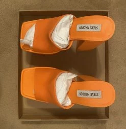 Recurate Resale TRIXIE ORANGE LEATHER - SM REBOOTED