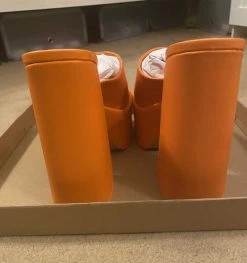 Recurate Resale TRIXIE ORANGE LEATHER - SM REBOOTED