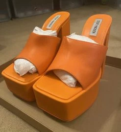 Recurate Resale TRIXIE ORANGE LEATHER - SM REBOOTED