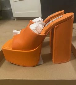 Recurate Resale TRIXIE ORANGE LEATHER - SM REBOOTED